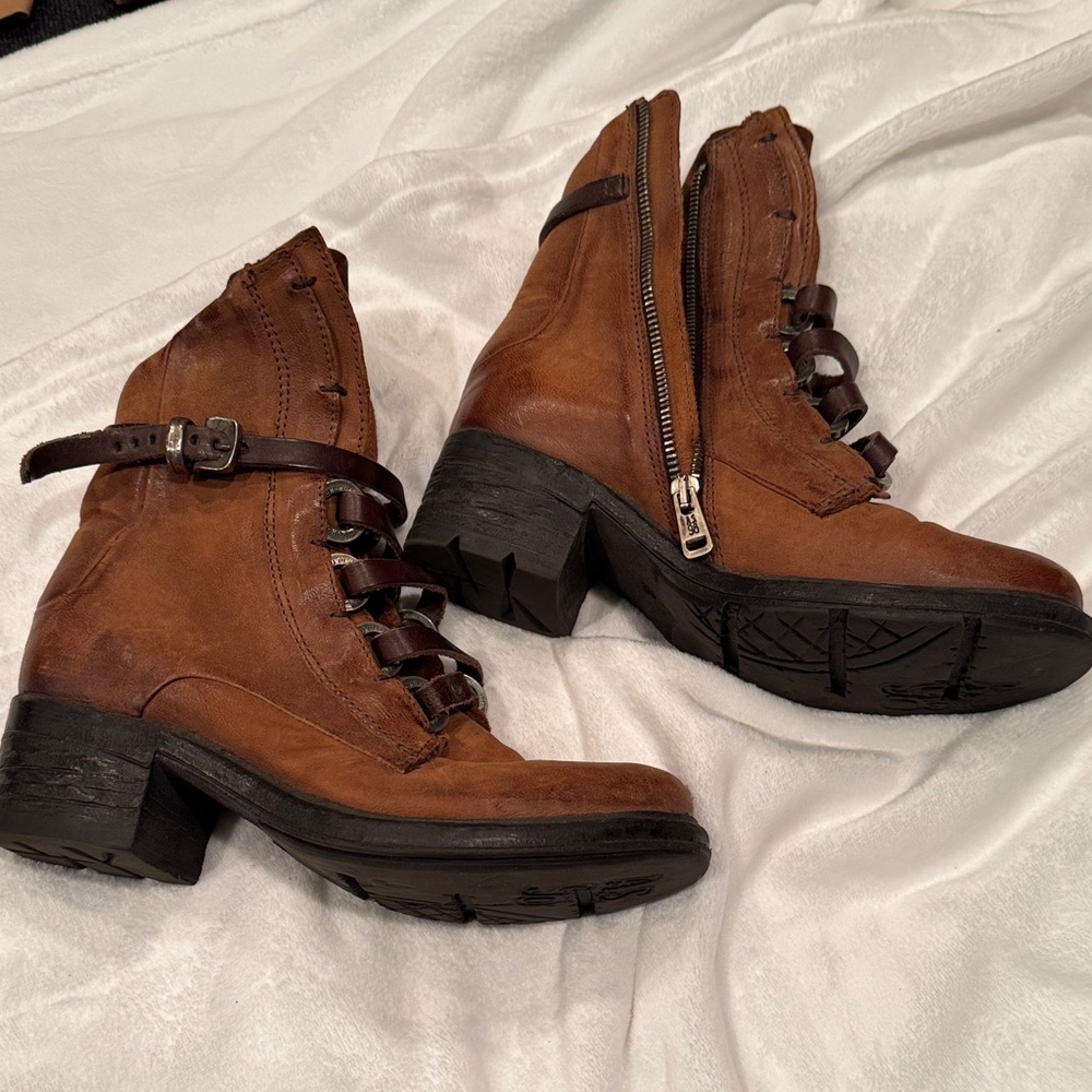A.S.98 Brown Combat Boots with Strap Design - Picture 5 of 6